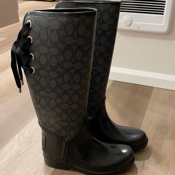 Coach rain boots size 6 - Picture 1 of 2